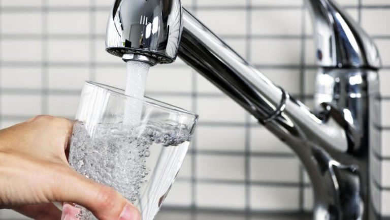 Как очистить воду в домашних условиях без фильтра: способы и народные .
