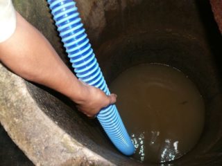 В каких ситуациях может понадобиться обеззараживание воды в колодце и как это сделать