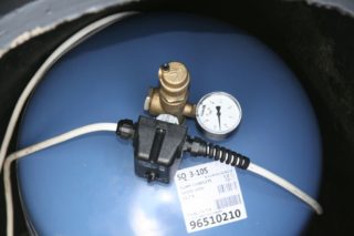 Как измерить и отрегулировать давление в расширительном баке водоснабжения