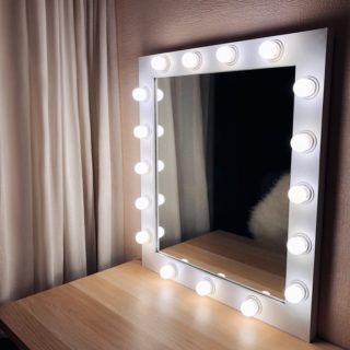 Как сделать подсветку для зеркала в спальню или прихожую своими руками