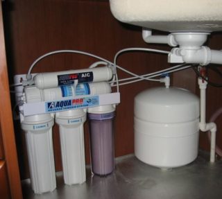 На что полагаться при выборе комплектующих для фильтров очистки воды