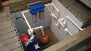 Устройство скважины для воды внутри дома, в подвале или на улице: плюсы и минусы