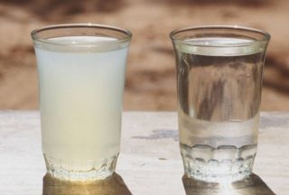 Как проверить качество воды из скважины на пригодность для питья в домашних условиях