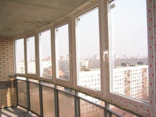 Правила утепления балконов с панорамным остеклением