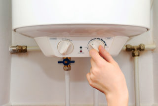 Как правильно выключать водонагреватель и включать горячую воду