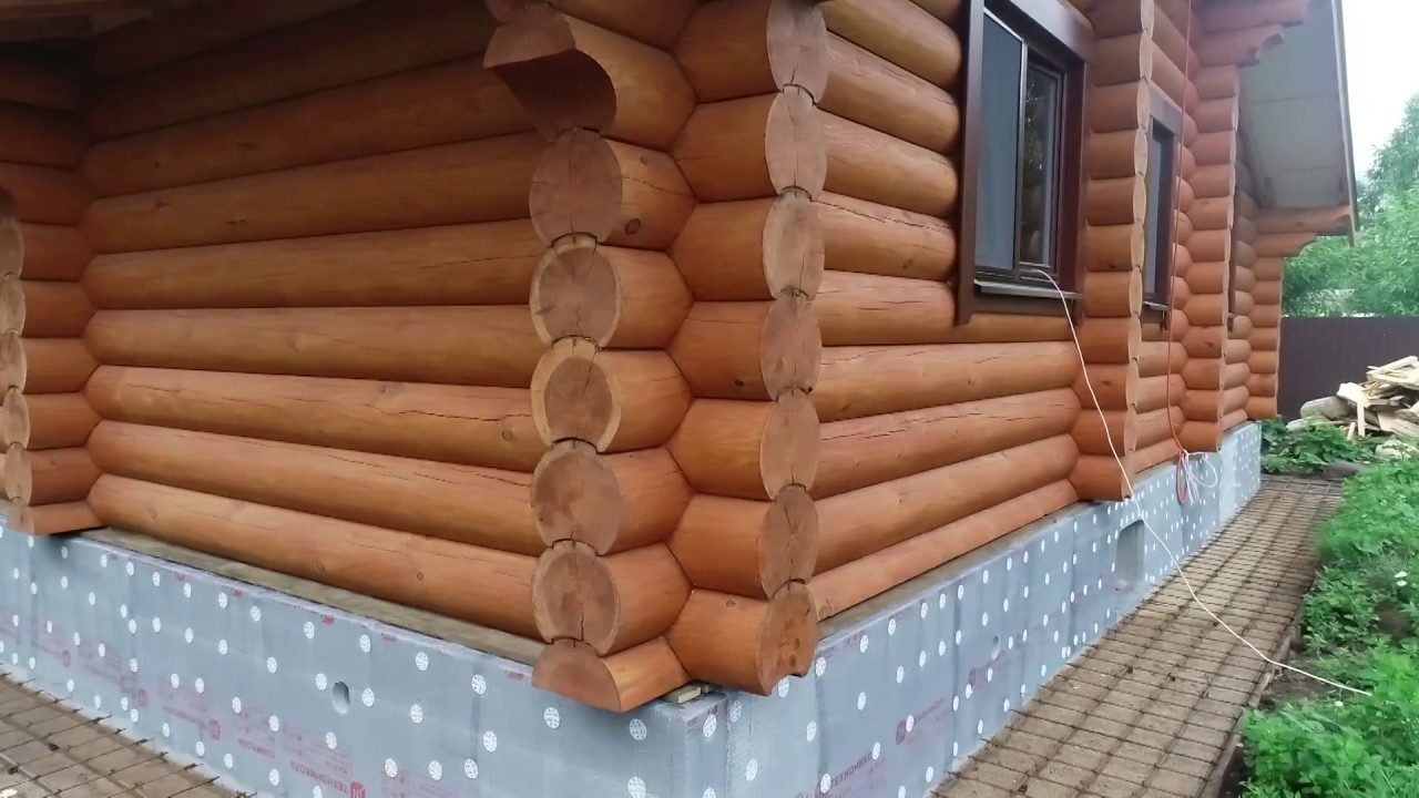 Как утеплить фундамент деревянного дома снаружи своими руками: методы работ