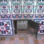 Плитка для печи: разновидности, маркировка, размеры, особенности укладки