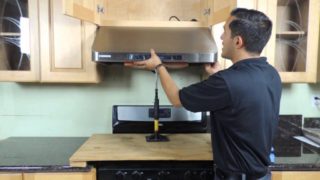 Какую выбрать вытяжку на кухню без отвода трубы