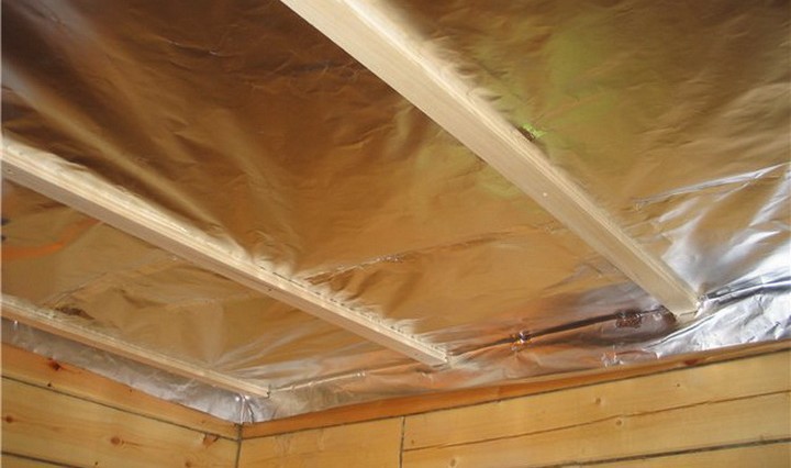 Делаем потолок в бане: 3 вида, правила и способы установки