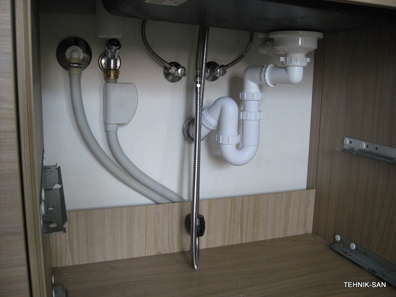Высота канализации для раковины на кухне и в ванной